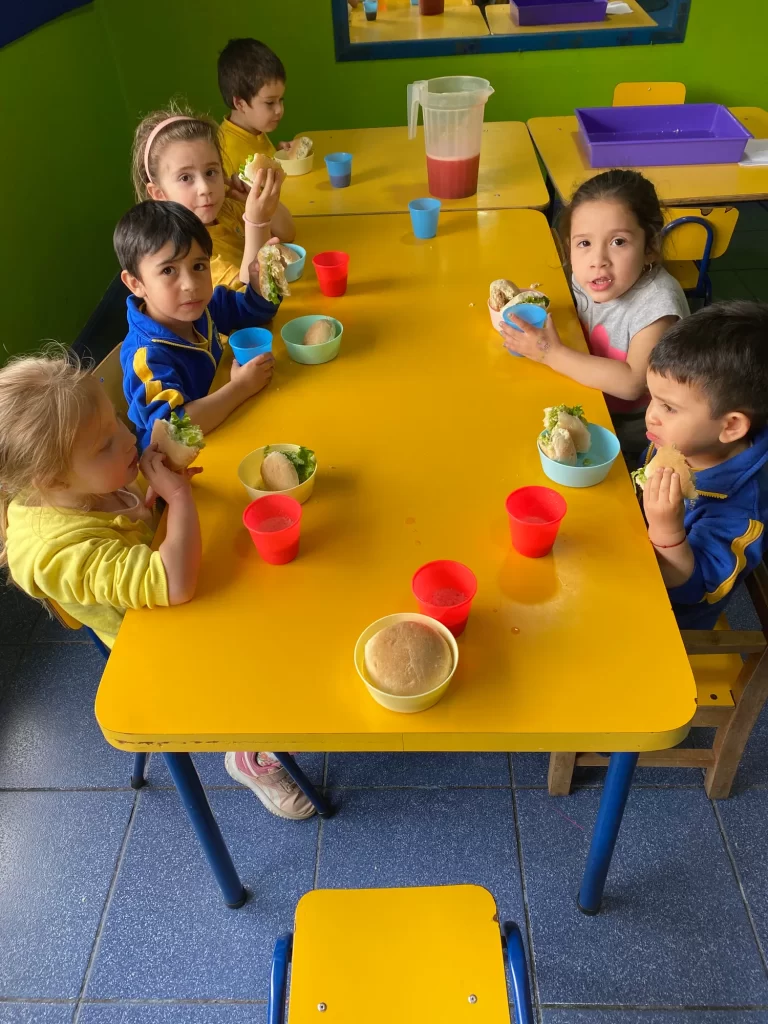 Jardín Infantil Happy House Alcántara Temuco - Semana del Párvulo 2024 martes 19 competencias deportiva (10) Jardín Infantil Happy House Alcántara Temuco - Semana del Párvulo 2024 martes 19 competencias deportiva